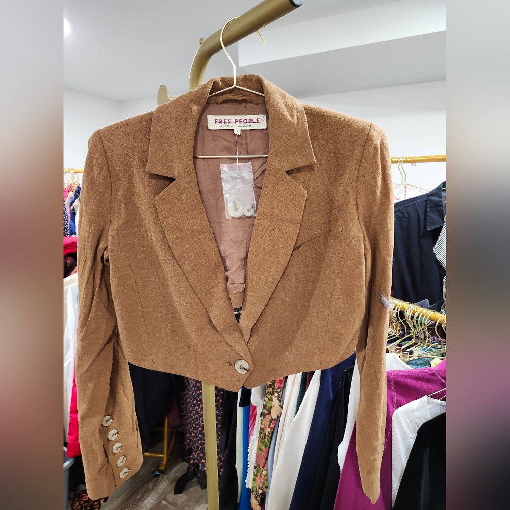 Free People Coco Cropped Blazer NWT MSRP $148 - Picture 2 of 6